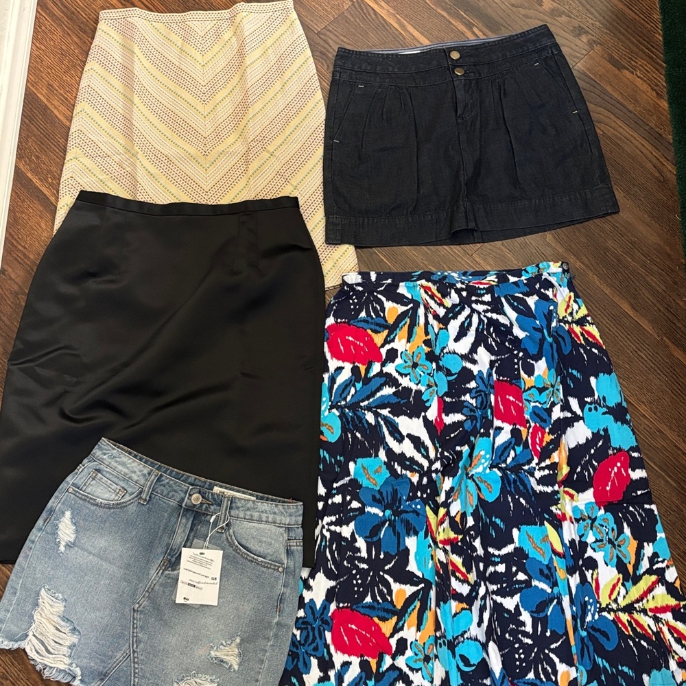 Bundle of 5 Skirts